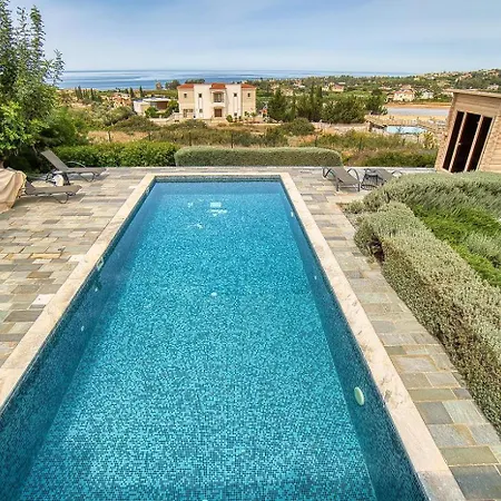Villa Pearl 9 *